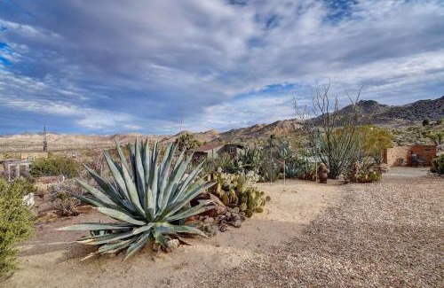 Joshua Tree Highlands House | Inviting Lodge Room 2 with Pool Access and Great Reviews