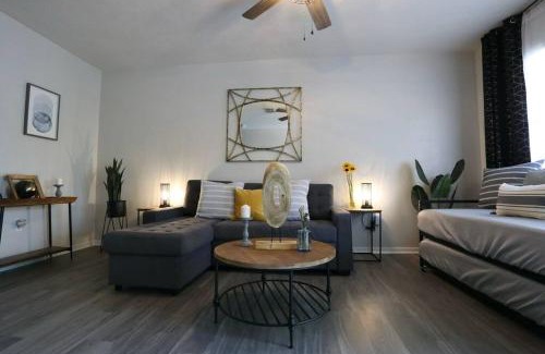 Gainesville House | Stylish Industrial Suite with Pool - 4 Star Guest Favorite