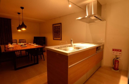 Okazaki House | Modern Traditional House with Spa, Steps from Station Uan/Sora