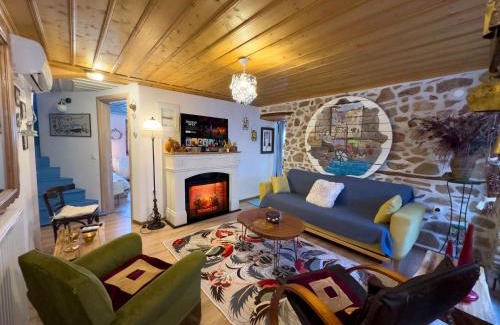 Arnaia House | Renovated Manor House with Pet and Child-Friendly Yard