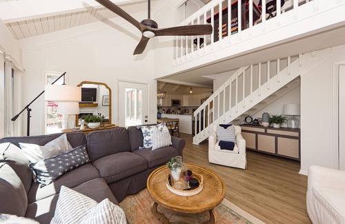 Sealoft Villas Cottage | Renovated Oasis by the Lagoon, Steps from Beach & Amenities