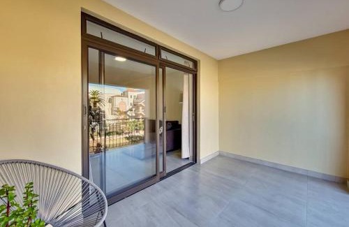 Century City Apartment | Renovated Hotel with Pools, Gym & Canal Walk Access
