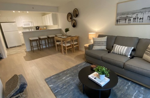 Winkler Condo | Renovated Resort Condo with Salt Water Pool in Fort Myers