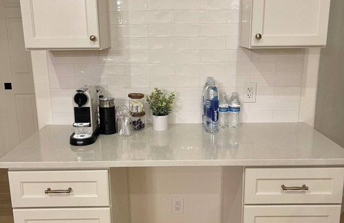 Peoria House | Pet-Friendly Entertainers Home with Ocean View & Heated Pool