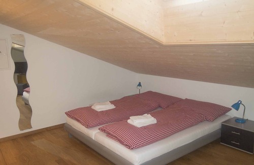 Adelboden Apartment | Modern Studio Retreat in the Heart of Adelboden