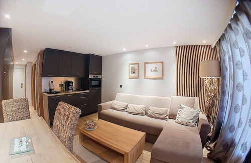 Val-d'Isere Apartment | Renovated studio Val-d'Isère center, balcony