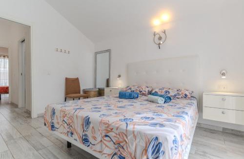 El Madronal Villa | Renovated Villa in Las Americas Sea Coast