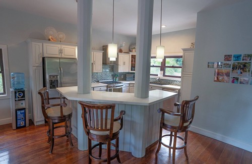 Antoneys Cay House | Stunning West Bay Resort: Ocean Views, Pool & Spa Retreat