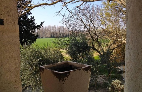 Avignon House | Delightful Renovated XVIII Century Dovecote with Pool