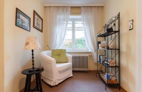 Floridsdorf Apartment | Cozy Renovated Farmhouse with Garden in Tranquil Setting