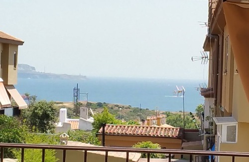 Algeciras House | Cozy Beach House with Pool & Ocean View, Rated 9.6/10