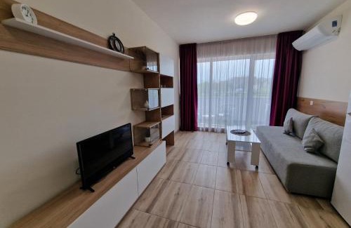 Varna Apartment | Top-Rated Academica Rent Studio 30: Family-Friendly Escape