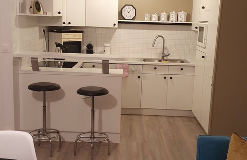 Saint-Malo Apartment | Oceanfront Apartment in St Malo with Sea View - Guest Rated 9.8
