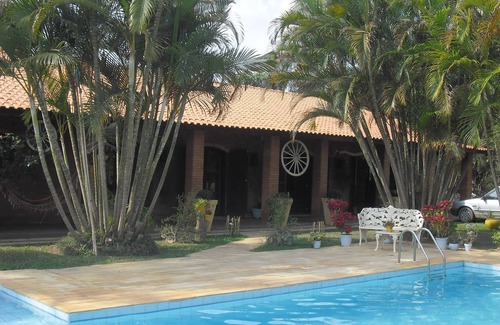 Mairinque House | Relax at Chacara: Ideal Weekend Retreat with Pool & Pets