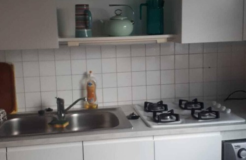 Barbatre House | Spacious Family Retreat: Stylish House 800m from Beach