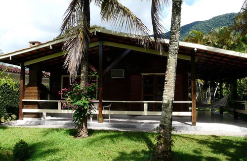 Guaeca House | Guaecá Retreat: 3-Bedroom Home with Ocean View & Pool