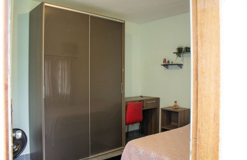Niteroi House | Discover Comfort with Rooms in Piratininga and Pool Access