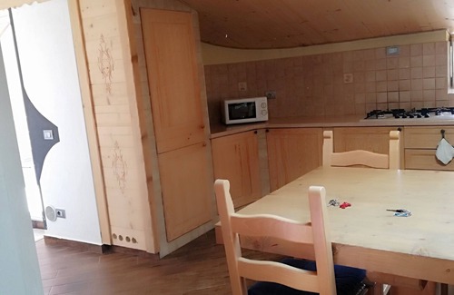 Valle di Cadore Apartment | Discover a Delightful Apartment on the Scenic Bike Path