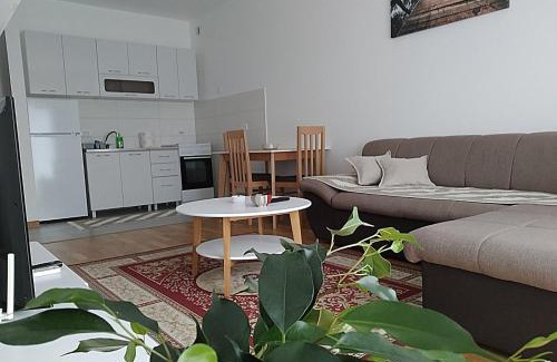 Podgorica Apartment | Highly Rated Renta Apartman with Pool & Breakfast Included
