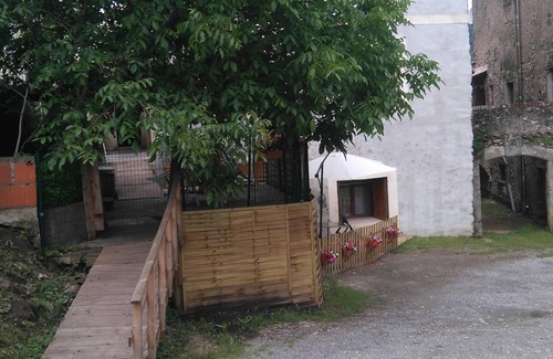 Cendras House | Charming Rental Domaine De La Baume: Guest Rated 9.6/10
