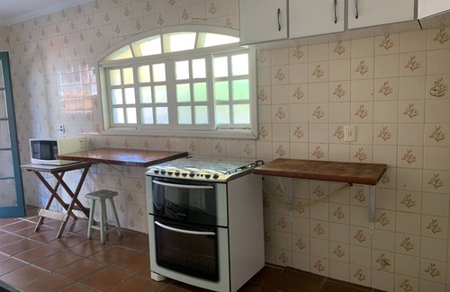Praia de Barequecaba House | Beachside Rental House with Pool & Ocean Views in Barequeçaba