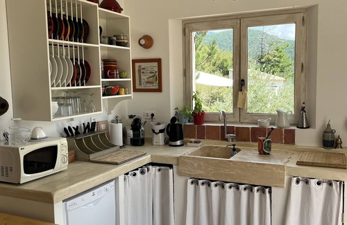 Saint-Jurs House | Scenic Rental House Haute Provence with Breathtaking Views