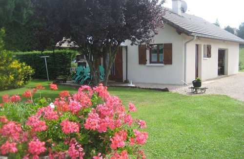 Saint-Amour House | Cozy Rental House in Saint Amour for 4 Guests