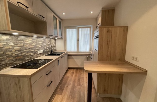Cochem Apartment | Deluxe Ensuite with Balcony & Breakfast - Guest Rated 10/10