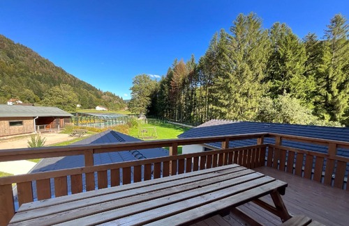 Rochesson House | Discover Gite Roche Des Ducs - Lake View Retreat Awaits