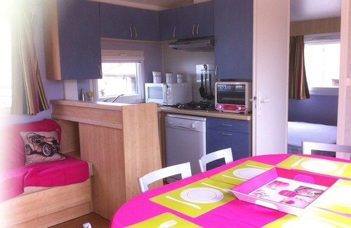 La Besace House | Cozy Mobile Home Rental on the Farm - Pet Friendly Haven