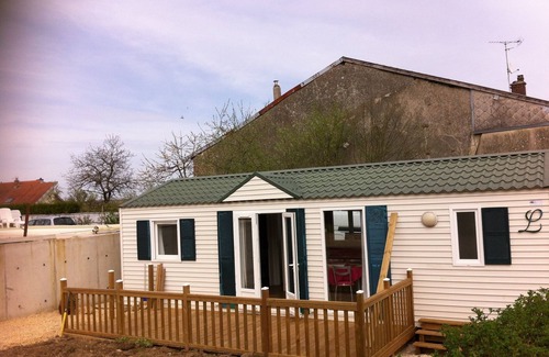 La Besace House | Cozy Mobile Home Rental on the Farm - Pet Friendly Haven