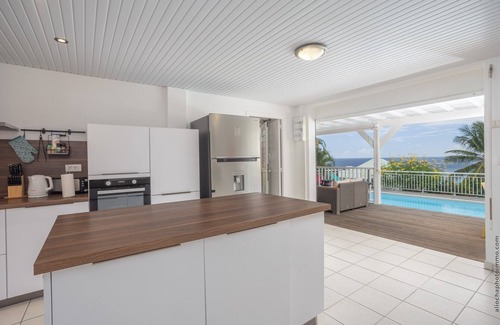 Les Anses-d'Arlets Villa | Relaxing Villa Les Anses d'Arlet with Oceanfront Views
