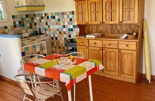 Lorgues Villa | Pet-Friendly Oasis with Pool, Private Garden & 9.8 Rating