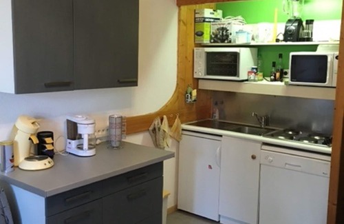 Seez Apartment | Cozy Rental Studio Arcs 1800 with Pool and Pet-Friendly Amenities