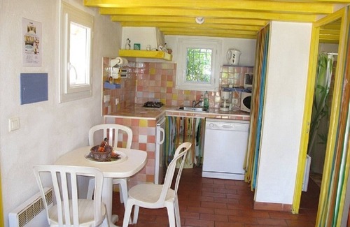 Lorgues Villa | Pet-Friendly Retreat with Pool & Garden Near Shops
