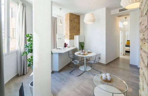 Cordoba Old City Apartment | Rental unit in Córdoba · ★4.42 · 2 bedrooms · 4 beds · 2 baths