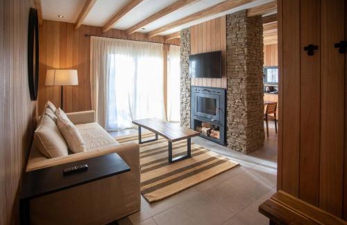 Lanin National Park House | Discover RentUp: Nature Retreat with Pool & Family Amenities