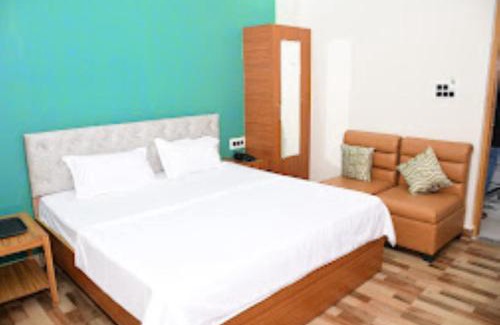 Faizabad Hotel | Discover Renu Paradise: Family-Friendly Stay in Ayodhya
