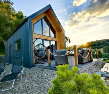 Gorzanka Apartment | Discover Repakowa Chata: Guest Rated 10/10 & Family Friendly