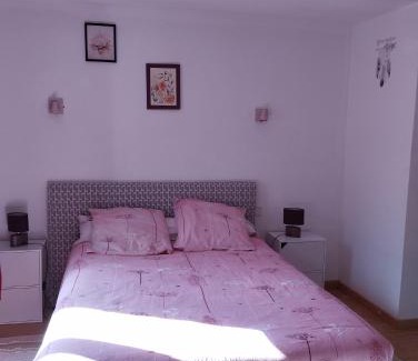 Le Peyrat House | Tranquil Retreat in Ariège: Pet-Friendly & Family Welcoming