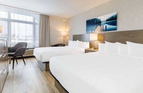 Duberger-Les Saules Hotel | Inviting Repotel Henri IV Québec with Family-Friendly Amenities