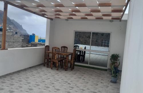 Ribeira Grande Apartment | Repousando no terraço