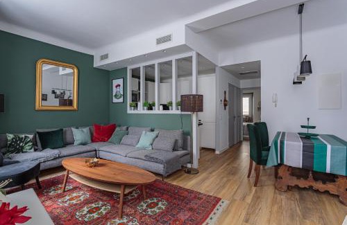 Saint-Jean-de-Luz Apartment | Prime République Stay in Historic Center Near the Beach