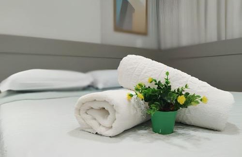 Piedade Apartment | Oceanfront Comfort and Guest Rated 9.4 - TRH Invest