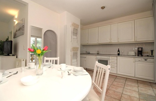 Wischuer Apartment | Res. Wischuer WE 11: modern and friendly 2-room apartment with conservatory