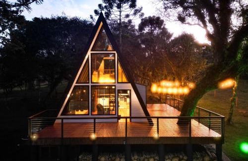 Cambara Ski Chalet | Pet-Friendly Reserva Guimarães with Ocean Views & Pool