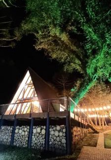 Cambara Ski Chalet | Pet-Friendly Reserva Guimarães with Ocean Views & Pool