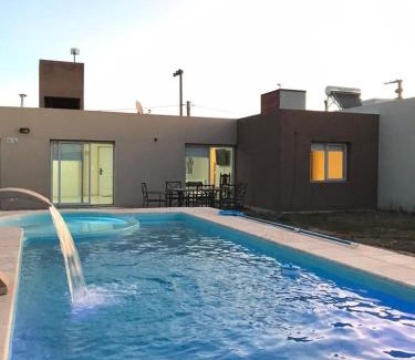 Alta Gracia House | Guest Rated 10/10: Reserva Tajamar with Pool & Hot Tub