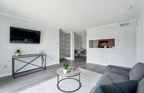 Clodine Apartment | Reserve at westwood 3270 I Spacious 1 Bed 1 Bath