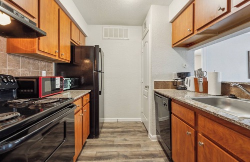 Clodine Apartment | Reserve at westwood 3281 I Spacious 1 Bed 1 Bath